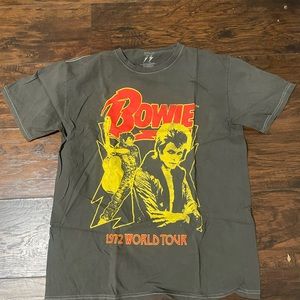Bowie Pacsun shirt